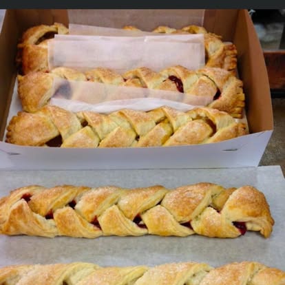 Fruit braids boxed to go